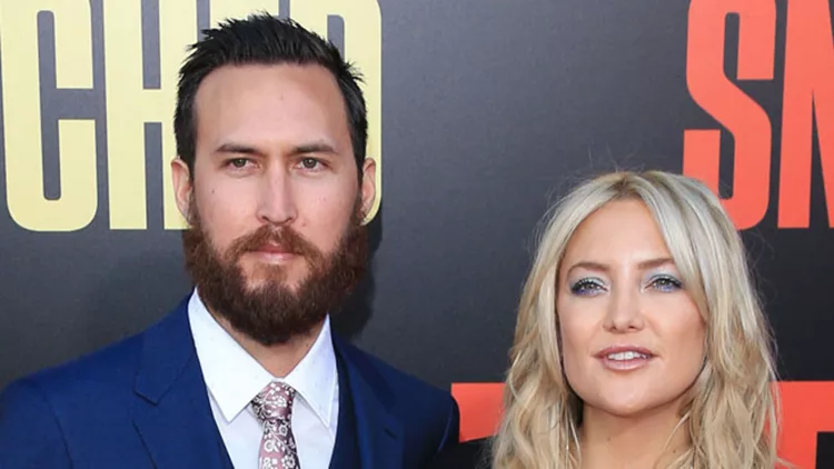 Kate Hudson and boyfriend Danny Fujikawa arrive at the premiere of 20th Century Fox's 'Snatched' in Los Angeles