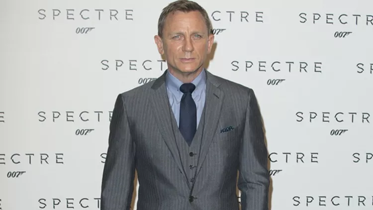 Daniel Craig