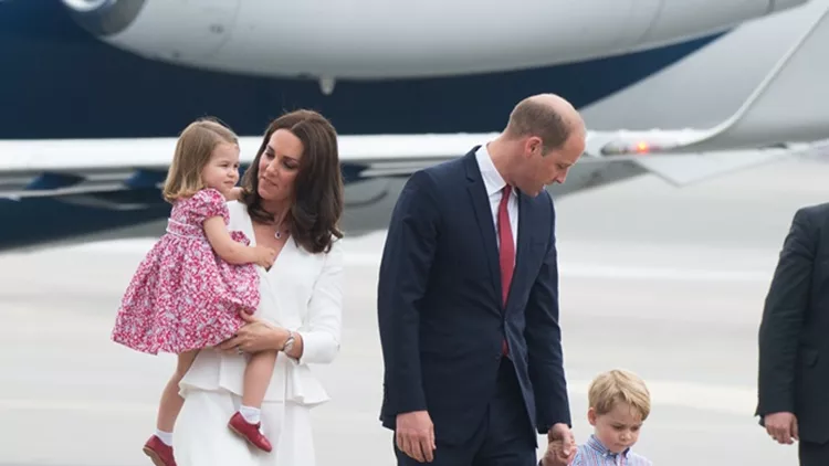 Kate Middleton, Duchess of Cambridge, Princess Charlotte, Prince William and Prince George arrive to Warsaw, Poland
