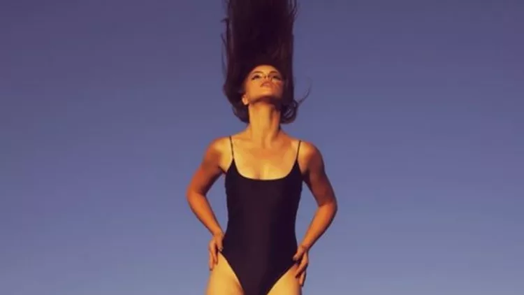 shutterstock_687449371-600x600