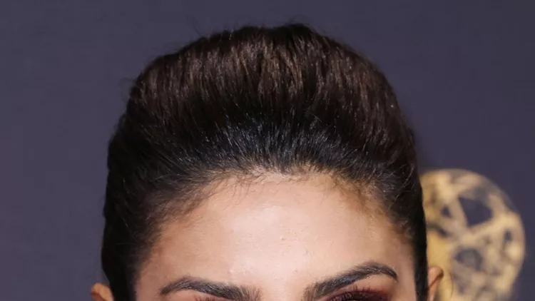 Αυτό είναι το πιο hot makeup look του φθινοπώρου - η Priyanka Chopra το τόλμησε ήδη!