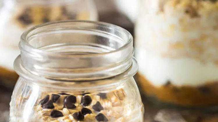 overnight-oats-choc-chip