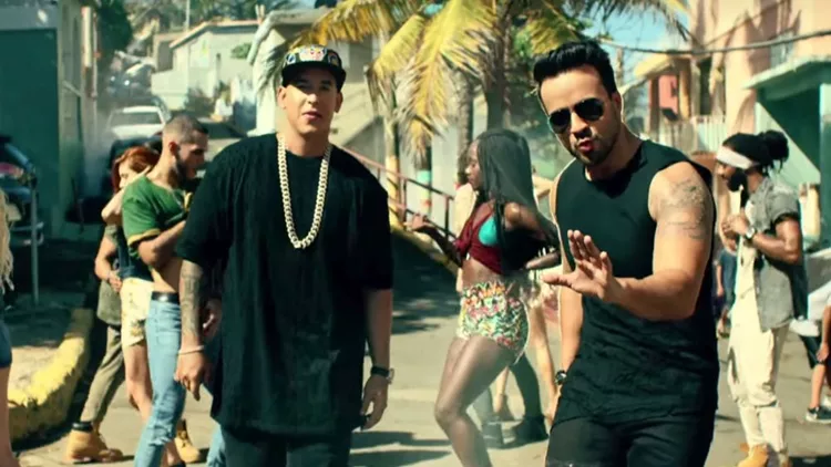 02-Luis-Fonsi-Despacito-ft.-Daddy-Yankee-screenshot-2017-billboard-1548