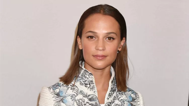 Alicia Vikander