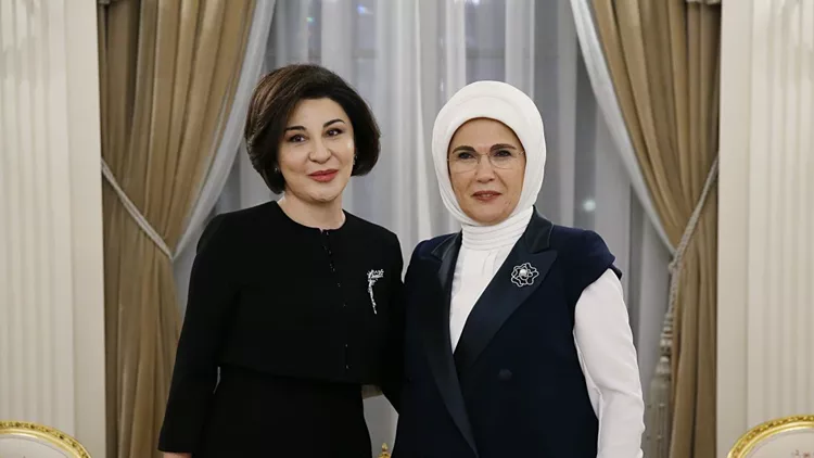 Emine Erdogan - Ziroatkhon Hoshimova
