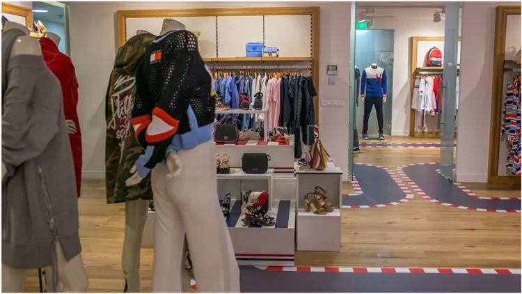Η νέες συλλογές Tommy Hilfiger μας κάνουν να ανυπομονούμε ΗΔΗ για την άνοιξη