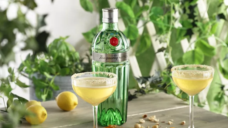 Spring Breakfast_Tanqueray_No10_