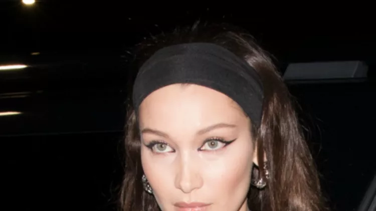 Η Bella Hadid, eyeliner