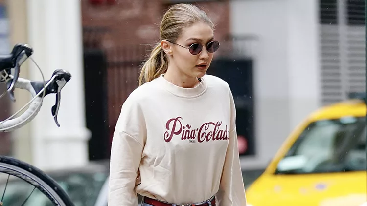 gigi-hadid-slide-15632