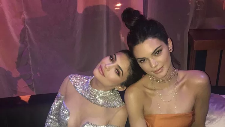 Kendal - Kylie Jenner