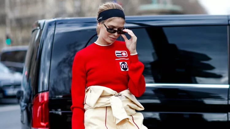 2 και μόνο outfits θα σου δώσουν έμπνευση για όλη την εβδομάδα που ξεκίνησε