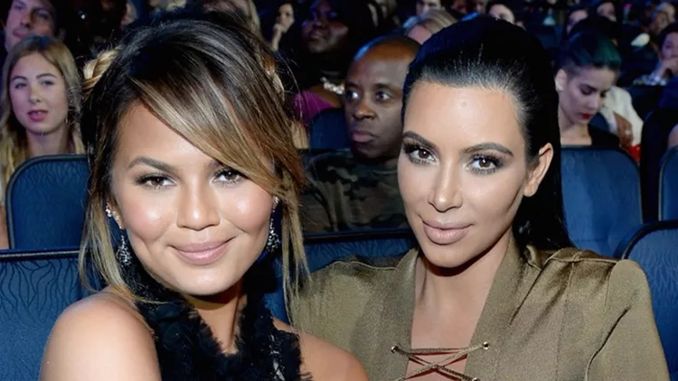 Kim Kardashian Chrissy Teigen