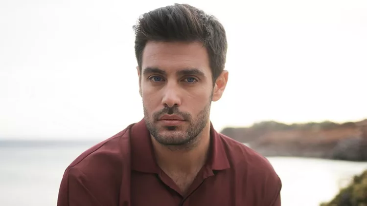 Κώστας Μαρτάκης (2)