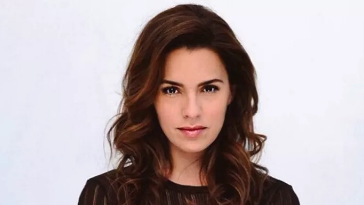 Melia Kreiling