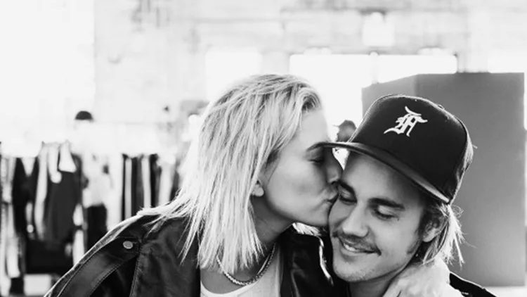 Justin Bieber – Hailey Baldwin