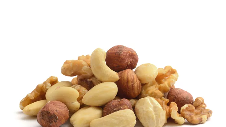 Mixed nuts shelled