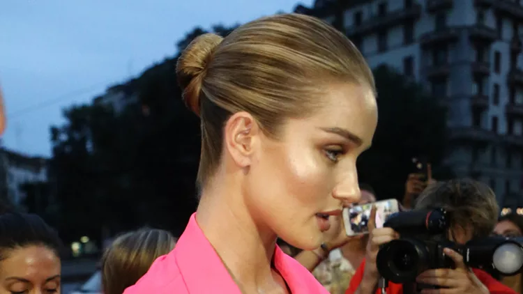 rosie-huntington-slide