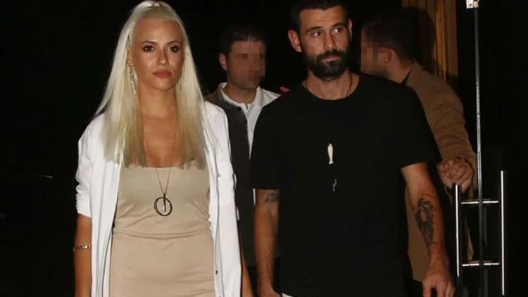 Λάουρα Νάργες Μιχάλης Μουρούτσος