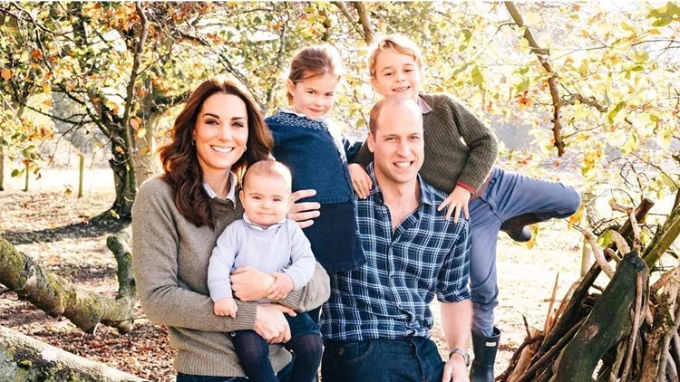 Kate Middleton - Πρίγκιπας William - Πρίγκιπας George - Πριγκίπισσα Charlotte - Πρίγκιπας Louis