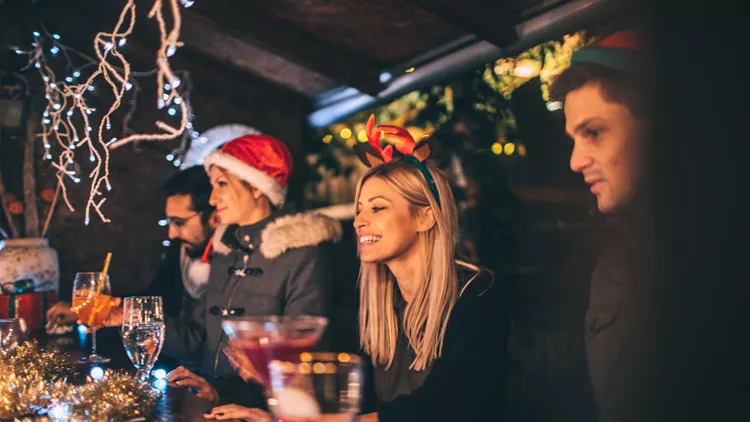 Friends on Christmas market