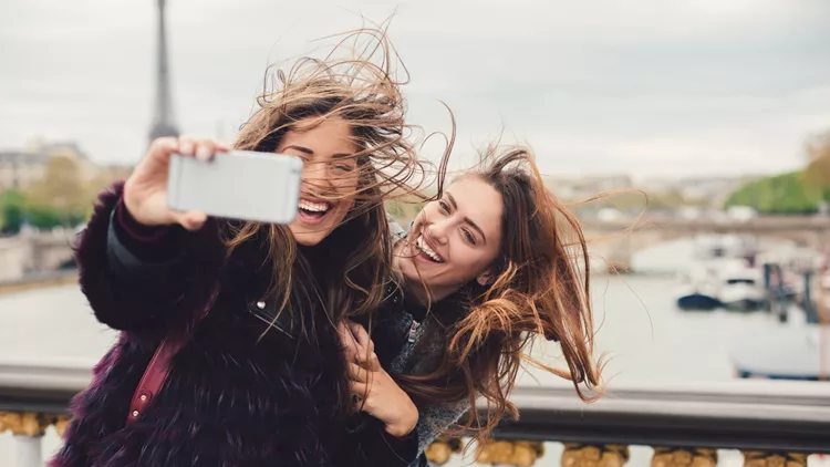 Girls enjoying vacation in Paris