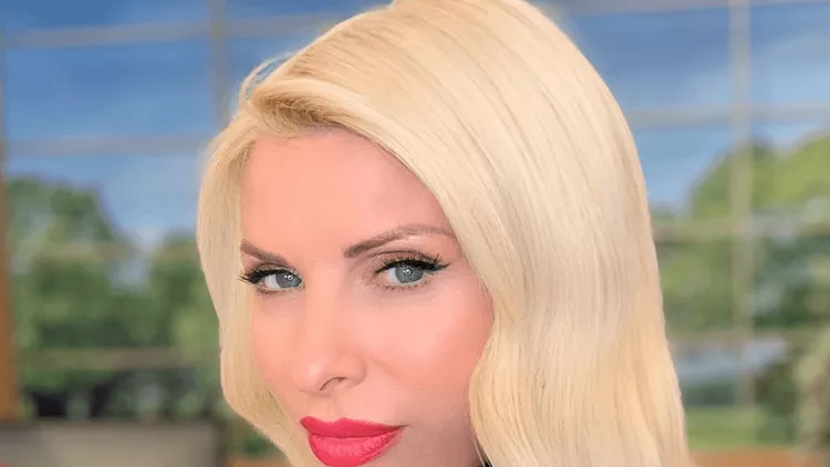 eleni menegaki