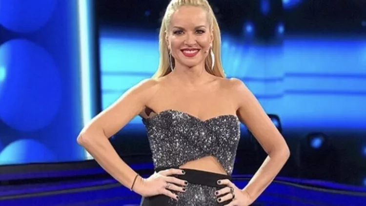 B098FCE6-F664-4B34-A514-14AEF8A90347