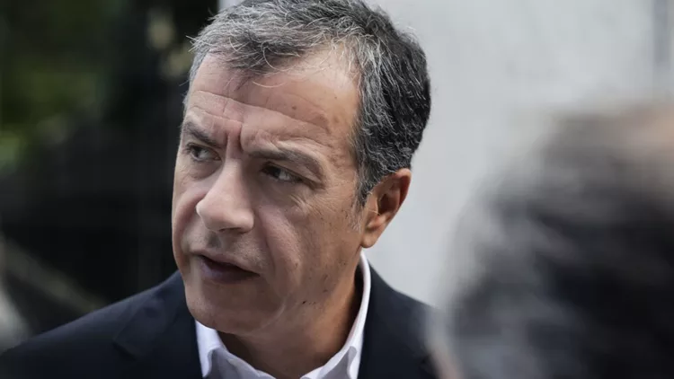 Σταύρος Θεοδωράκης