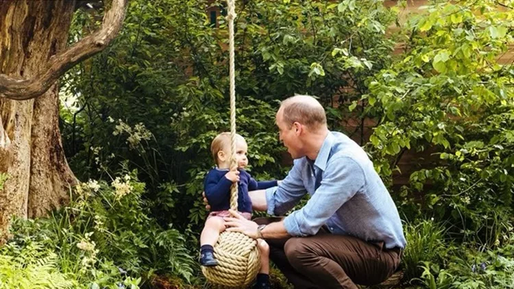 Kate Middleton - πρίγκιπας William - πρίγκιπας George - πριγκίπισσα Charlotte - πρίγκιπας Louis (3)
