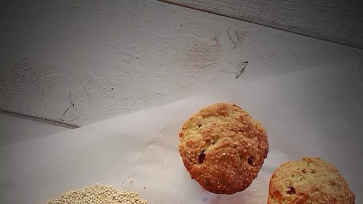 quinoa-flakes-cheese-and-red-peppers-muffins-recipe-gruyere-cf83cf85cebdcf84ceb1ceb3ceae-cebcceaccf86ceb9cebdcf82-cf86ceadcf84ceb1-cebaceb9cebdcf8c3