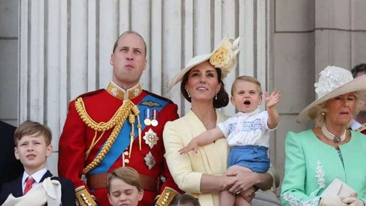 Πρίγκιπας William - Kate Middleton - Πρίγκιπας George - Πριγκίπισσα Charlotte - Πρίγκιπας Louis