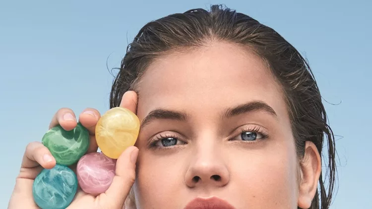 Acqua_di_Gioia_2019_Beauty_Visual_A4_300dpi_CMJN