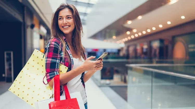 Woman enjoying the day in the shopping mall