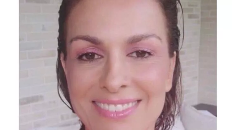 gina alimonou