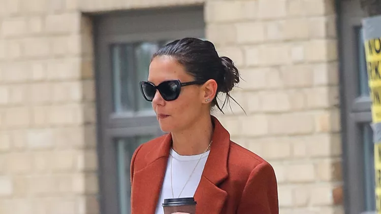 Katie Holmes Sip Into Her Coffee While Taking Stroll In New York City