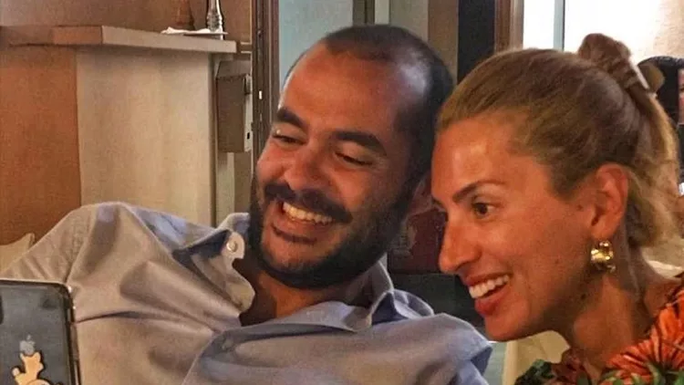 Μαρία Ηλιάκη - Στέλιος Μανουσάκης | Δες το στολισμένο ...