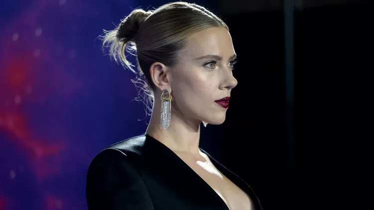 scarlett johansson