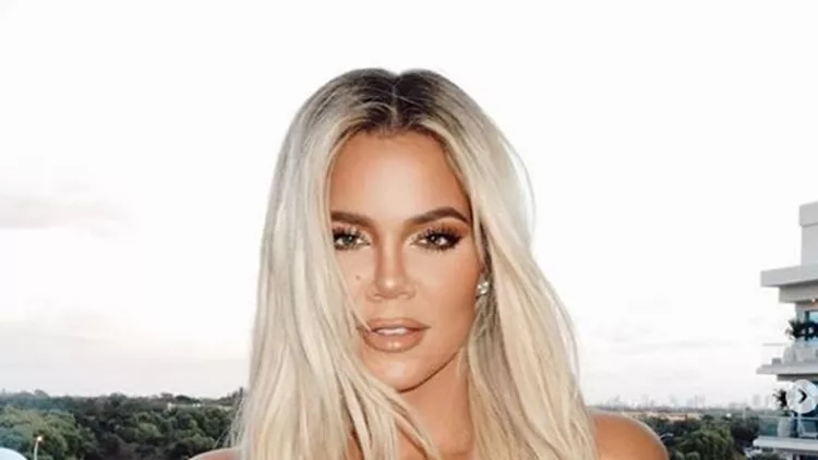 khloe kardashian μαλλιά