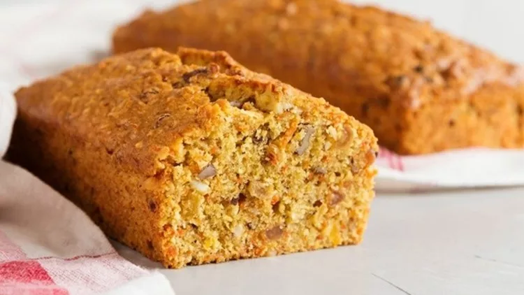 Υγιεινό κέικ καρότου χωρίς ζάχαρη