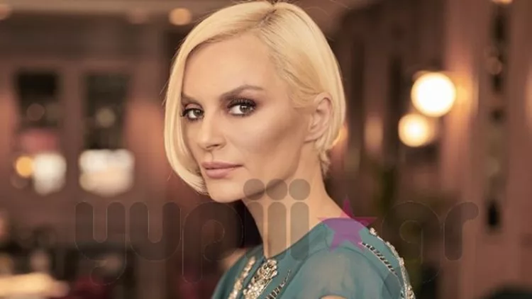 Έλενα Χριστοπούλου