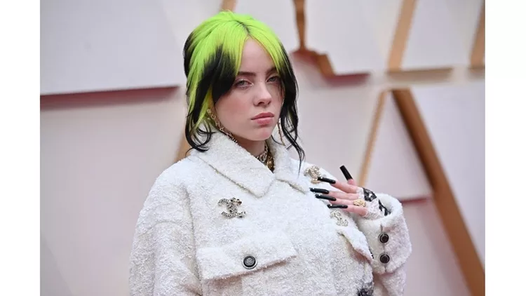 H Billie Eilish για το bodyshaming και τα διπλά standards