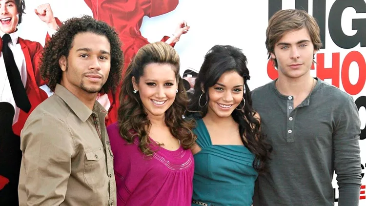 Zac Efron, Vanessa Hudgens, Ashley Tisdale and Corbin Bleu