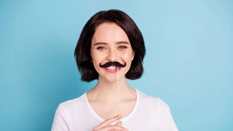 πώς να κάνω αποτρίχωση στο μουστάκι