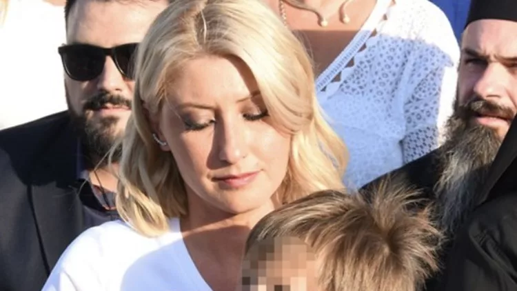 F096A562-C439-4CF0-B067-AFA14CD5DD6D