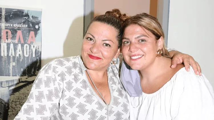 Δανάη Μπάρκα και Βίκυ Σταυροπούλου