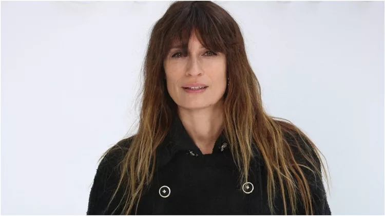 Caroline de Maigret )