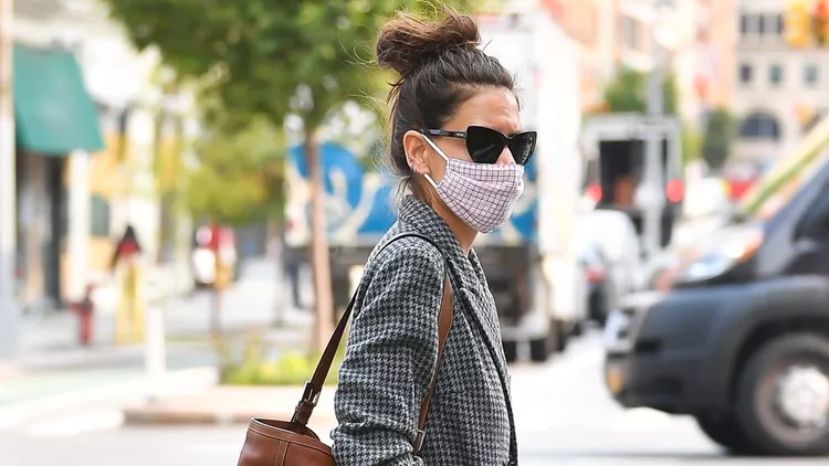 Katie Holmes Wears A Grey Jacket In New York City