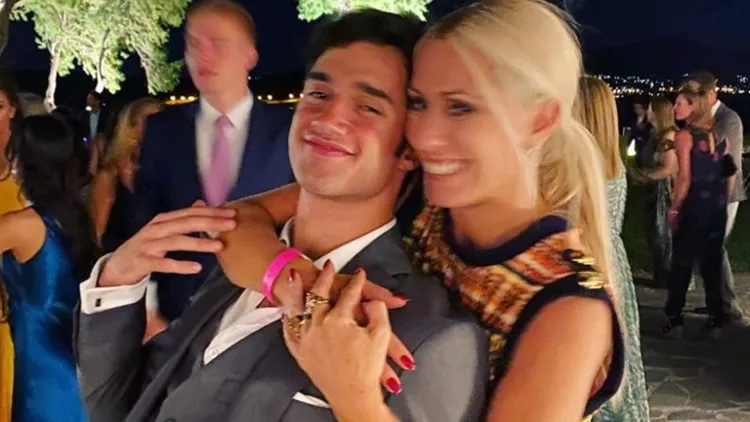 1c93fc5a34814f8f8717295692193a9e