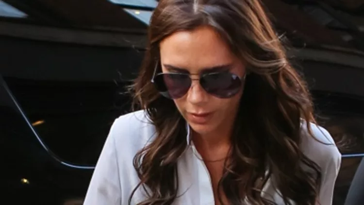 Η Victoria Beckham φοράει Victoria Beckham