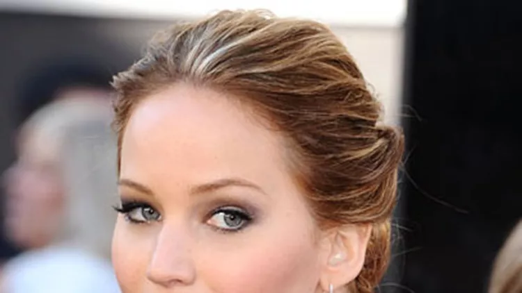 Jennifer Lawrence: Η μεγάλη αλλαγή στο χρώμα των μαλλιών της